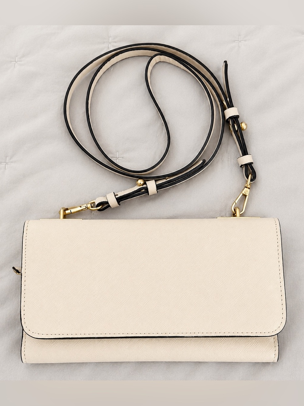 Zara Basic Collection Crossbody Bag Wallet Ivory Cream Faux Leather Tri - Fold